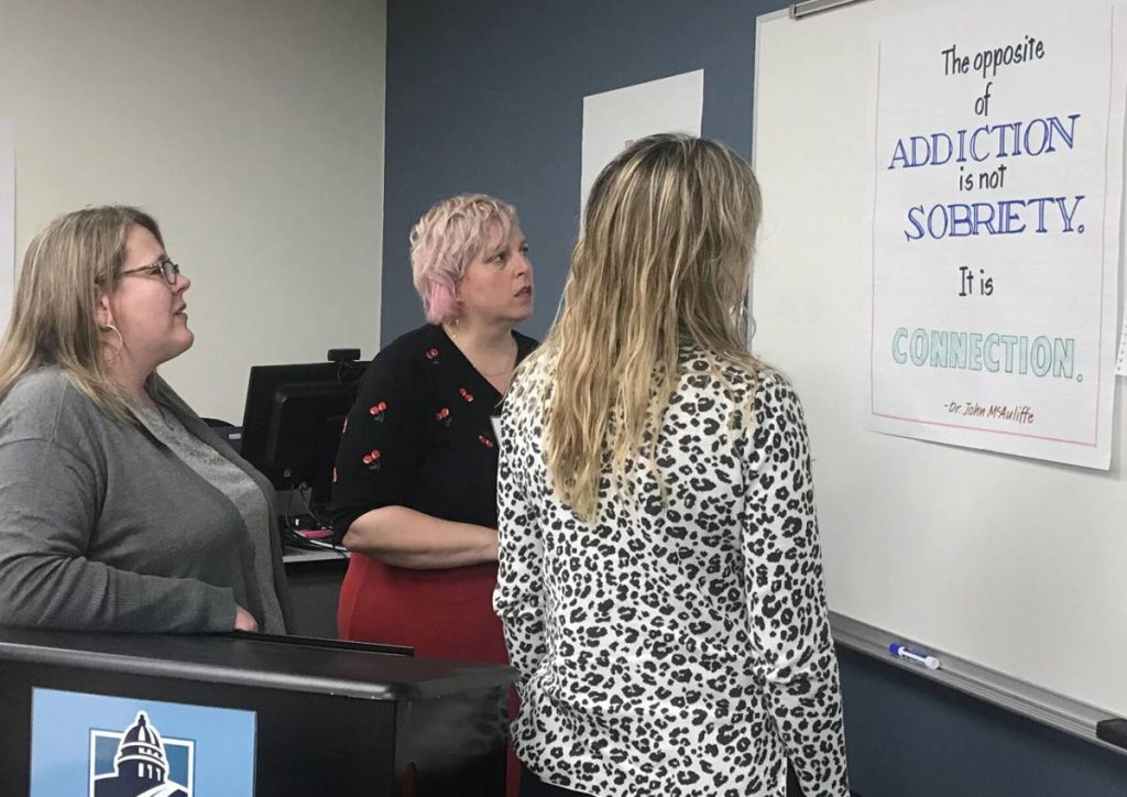SCIL group discuss connection